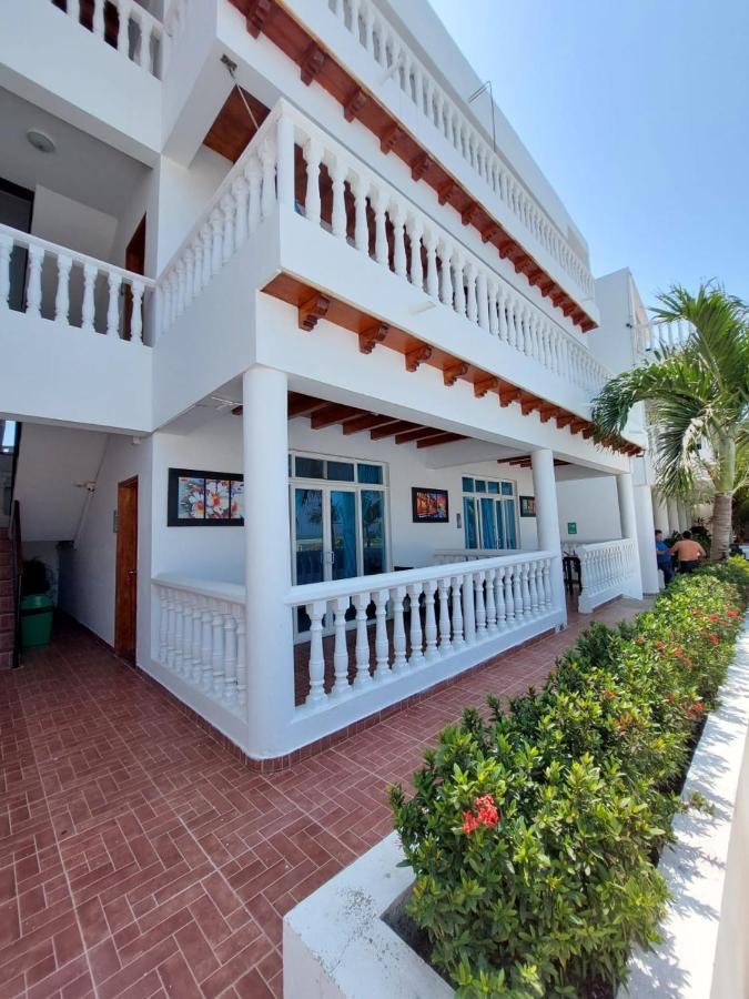 Hotel 3 Banderas Manzanillo Del Mar Cartagena  Exterior foto
