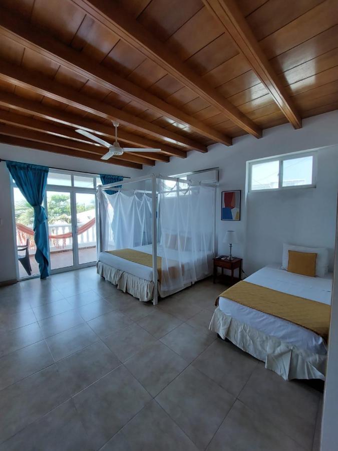 Hotel 3 Banderas Manzanillo Del Mar Cartagena  Exterior foto